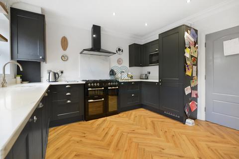 undefined, Leeds LS16