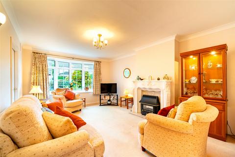 2 bedroom bungalow for sale, Fairway, Keyworth, Nottingham