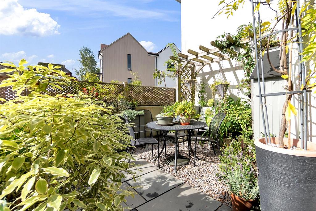 Outside/Patio area