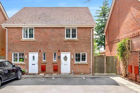 2 bedroom semi-detached house for sale, Pheasant Close, Alton GU34