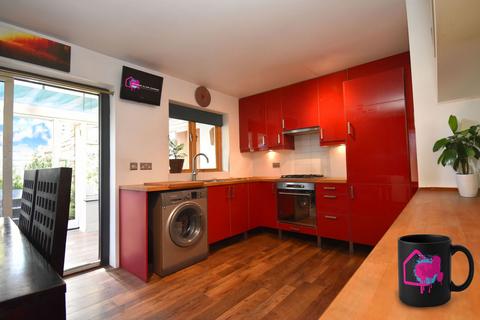 3 bedroom semi-detached house for sale, Balmoral Road, Stourbridge DY8