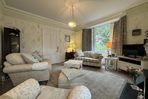 undefined, Manse Brae, Lochgilphead