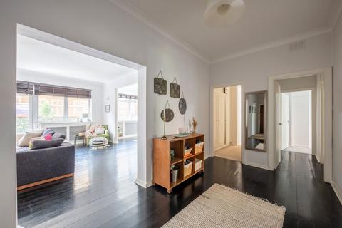 3 bedroom flat for sale, Palace Court, Notting Hill
