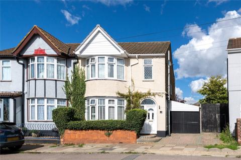 undefined, Kenneth Road, Bedfordshire LU2