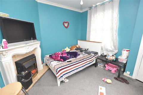 2 bedroom terraced house for sale, Westlock Avenue, Leeds, West Yorkshire