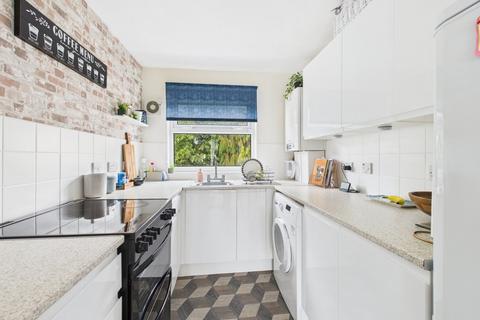 undefined, Pantile Row, Langley, Berkshire, SL3