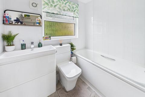 undefined, Pantile Row, Langley, Berkshire, SL3