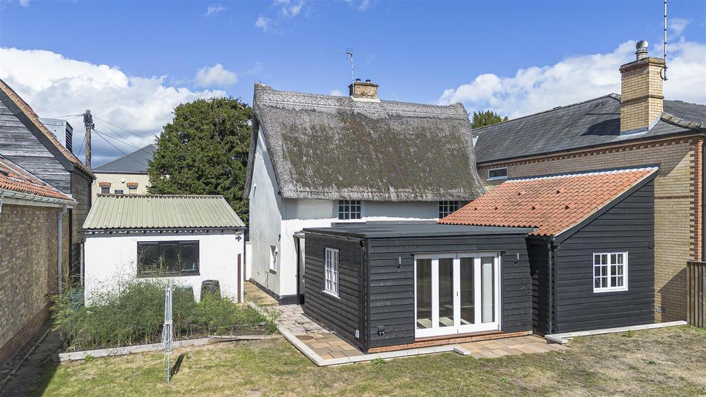 30 62572.jpg