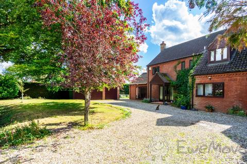undefined, Wymondham Road, Wreningham, Norwich, Norfolk, NR16