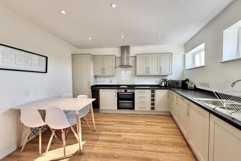 2 bedroom flat for sale, 33 Birmingham Road, Stratford-upon-Avon CV37