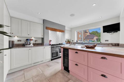 4 bedroom detached house for sale, Boon Street, Eckington, WR10