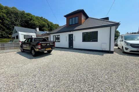 5 bedroom detached house for sale, New Road, West Parley, Ferndown