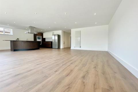 5 bedroom detached house for sale, New Road, West Parley, Ferndown