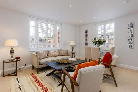 Chelsea Manor Street, London SW3