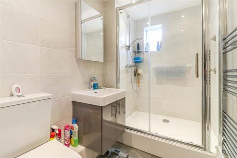 21 Bramfield Place, Hemel Hempstead, HP2 7NZ