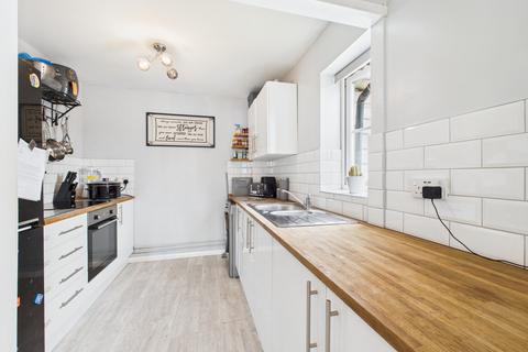 2 bedroom block of apartments for sale, London Road, Benfleet, SS7