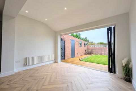 3 bedroom semi-detached house for sale, Mortimer Road, South Shields, NE34