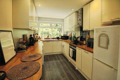 undefined, Lynton Lane, Cheshire SK9