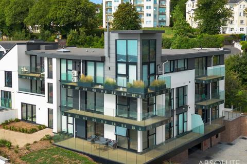 undefined, Livermead Hill, La Rosaire Livermead Hill, TQ2