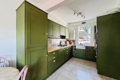undefined, Garden Suburb, Dursley