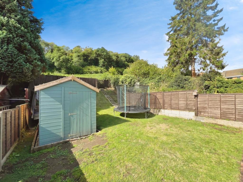Pbox-garden-333910.jpg