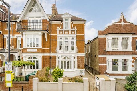 Sternhold Avenue, London SW2