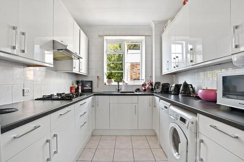 3 bedroom apartment for sale, Greville Hall, Greville Place