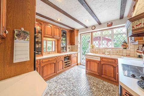4 bedroom detached house for sale, Hillbury Road, Warlingham CR6
