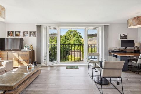 Apartment 4, Island Apartments, 32 Royal Quay, Harefield, Uxbridge, UB9 6FG