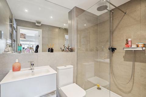 Apartment 4, Island Apartments, 32 Royal Quay, Harefield, Uxbridge, UB9 6FG