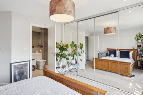 Apartment 4, Island Apartments, 32 Royal Quay, Harefield, Uxbridge, UB9 6FG