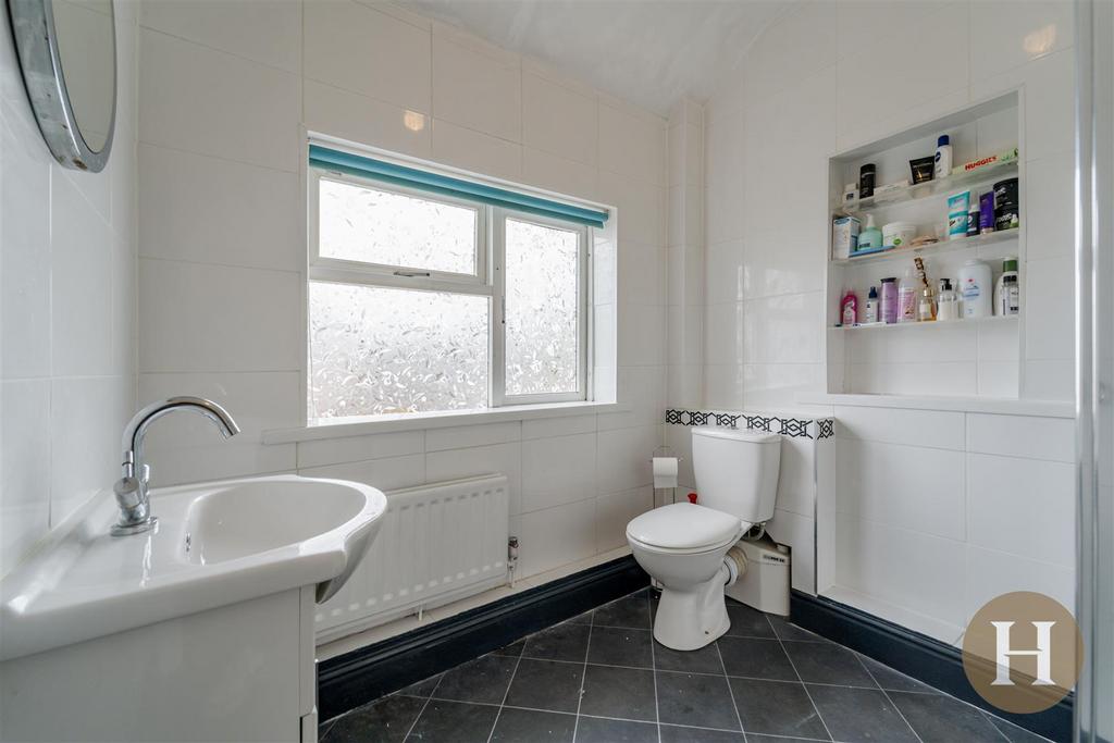 Hadleigh Estate Agents-5.jpg