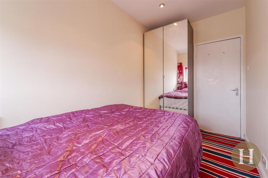 Hadleigh Estate Agents-16.jpg