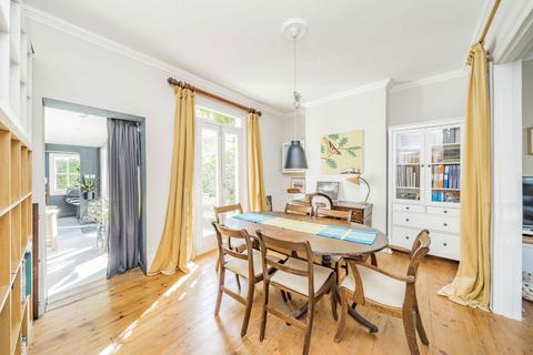 3 bedroom terraced house for sale, Furley Road, London SE15