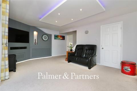 86 Sandringham Close, Ipswich, IP2 9DU