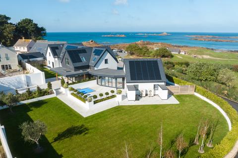 4 bedroom detached house for sale, Cobo Coast Road, Castel, Guernsey