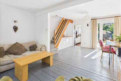 2 bedroom terraced house for sale, David Street, Cambridge