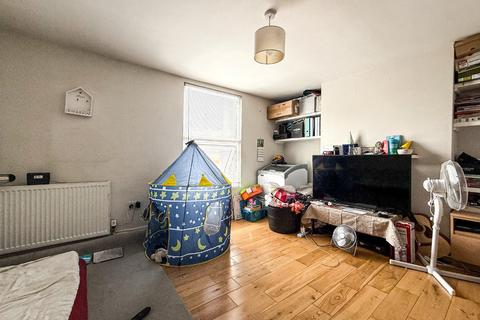 undefined, Kingston Road, Taunton, Somerset, TA2 7SE