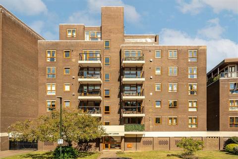 undefined, Warwick Drive, London SW15