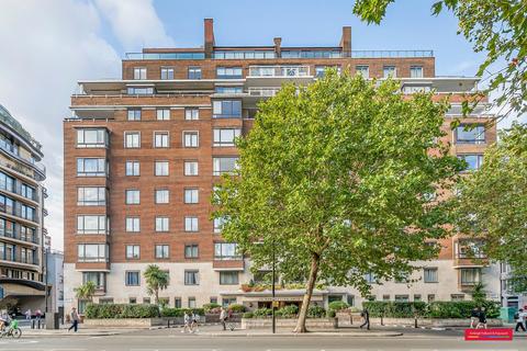 4 bedroom flat to rent, Porchester Gate, Bayswater, London, W2