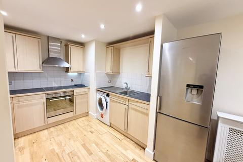 2 bedroom apartment to rent, Ropewalk Court, The Ropewalk, Nottingham, Nottinghamshire, NG1 5AB
