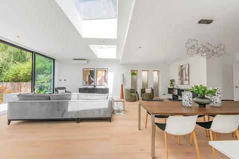 undefined, Petersham Road, Richmond, TW10