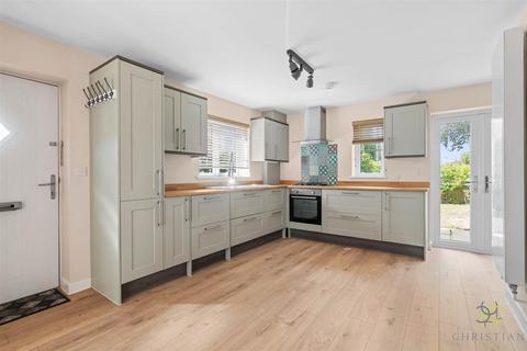 1 Blamore Rise, Bidford On Avon, Alcester, B50 4DE