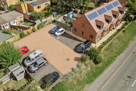 1 Blamore Rise, Bidford On Avon, Alcester, B50 4DE
