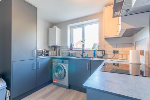 2 bedroom end of terrace house for sale, Primrose Bank, Bingley, West Yorkshire, BD16