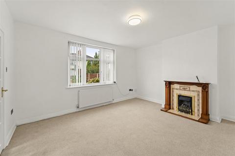 3 bedroom semi-detached house for sale, Oaklea Road, Sale