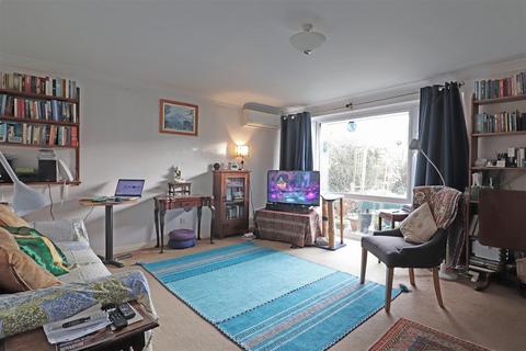 undefined, Jason Close, Redhill