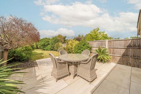 113 Douglas Road, Surbiton, KT6 7SD