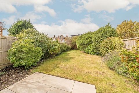 113 Douglas Road, Surbiton, KT6 7SD