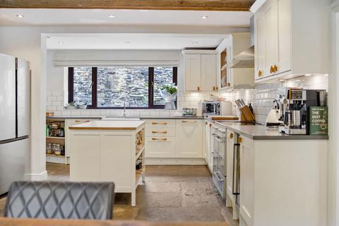 5 bedroom semi-detached house for sale, Cowpe Road, Rossendale BB4
